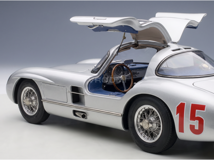MERCEDES BENZ - 300 SLR UHLENHAUT COUPÉ N° 15 GP VAN ZWEDEN 1955 - ZILVER - RACEWAGENS