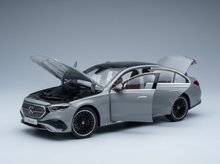 MERCEDES BENZ - E-CLASS (W214) AMG LINE 2024 - ALPINE GREY