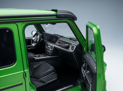 MERCEDES BENZ | G-CLASS 4x4² 2022 Modelo em escala no Vroomi