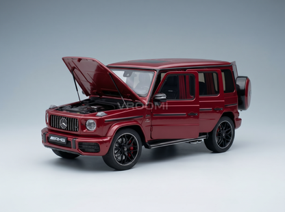 MERCEDES BENZ - CLASSE G G63 AMG 2019 - VERMELHO CARDINAL MET Modelo de carro em escala na Vroomi