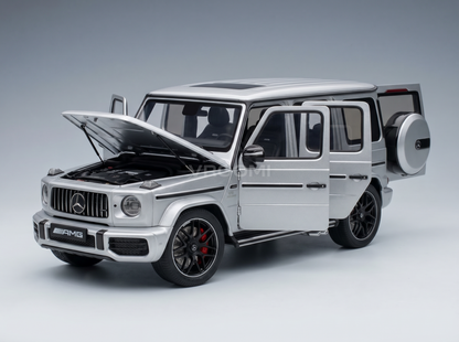 MERCEDES-BENZ - CLASE G G63 AMG 2019 - PLATA IRIDIO METALIZADO