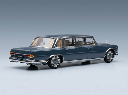MERCEDES BENZ - CLASSE S 600 LWB PULLMAN (W100) 1963-1981 - AZUL CLARO
