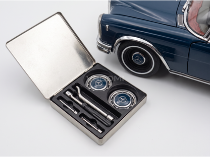 MERCEDES BENZ - S-KLASSE 600 PULLMAN (W100) LANDAULET MET ZACHTE KAP, HALFCABRIOLET 1969 - BLAUW - STRATAUTO'S