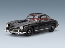 MERCEDES BENZ – SL-KLASSE 300SL COUPÉ (W198) 1955 – SCHWARZ Modellauto auf Vroomi
