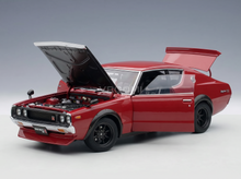 NISSAN - SKYLINE 2000 GT-R (KPGC110) VERSIÓN TUNING CÚPULA 1973 - ROJO Y NEGRO