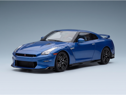 NISSAN - SKYLINE GT-R COUPÉ 2024 - BAYSIDE BLUE - VOITURES DE SÉRIE