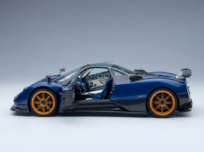 PAGANI - ZONDA TRICOLORE 2010 - CON VETRINA - WITH SHOWCASE - BLUE CARBON