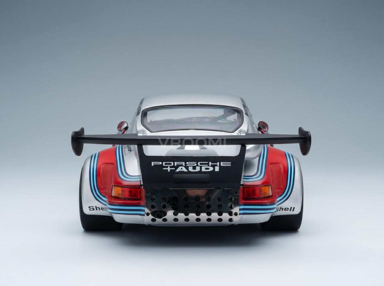 PORSCHE | 911 930 CARRERA RSR TURBO 2.1L TEAM MARTINI & ROSSI RACING N. 9, 2° posto alla 6 Ore di Watkins Glen 1974, G. V. Lennép - H. Müller. modellino in scala modellino Vroomi