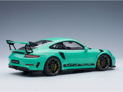 Mint green Porsche 911 GT3 RS scale model car with black wing and yellow brakes, from Vroomi