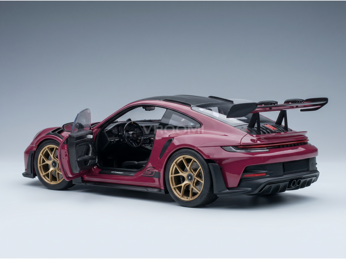 Red Porsche 911 GT3 RS scale model car with open door, gold wheels, carbon roof — Vroomi