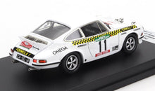 PORSCHE - 911 CARRERA RS (versão noturna) N.º 11 RALLY DE PORTUGAL 1976 ANTONIO BORGES - JOAO ANJOS - BRANCO Modelo em escala no Vroomi