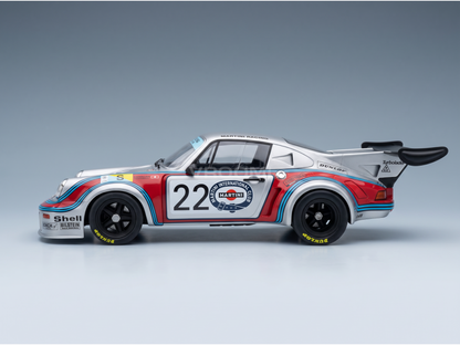 PORSCHE - 911 CARRERA RSR 2,1 L TURBO DEL EQUIPO MARTINI RACING N.º 22, 2.º puesto en las 24 Horas de Le Mans de 1974, G. VAN LENNEP - H. MÜLLER - ROJO PLATEADO