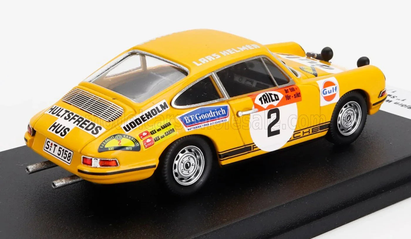PORSCHE - 911S COUPÉ (versión nocturna) N.º 2, GANADOR DEL RALLY DE SUECIA DE 1970, BJORN WALDEGAARD - LARS HELMER - AMARILLO Tienda de maquetas de coches Vroomi