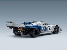Martini Racing Team Porsche 21 scale model car from Vroomi, featuring Shell and Bosch livery