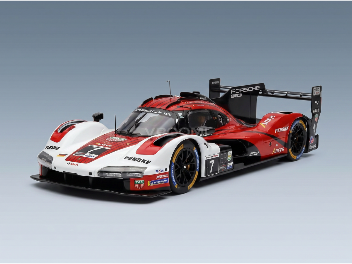 Rood-wit schaalmodel van de Porsche 963 raceauto met zwarte accenten en Penske Mobil 1-stickers, winnaar IMSA Daytona 2025