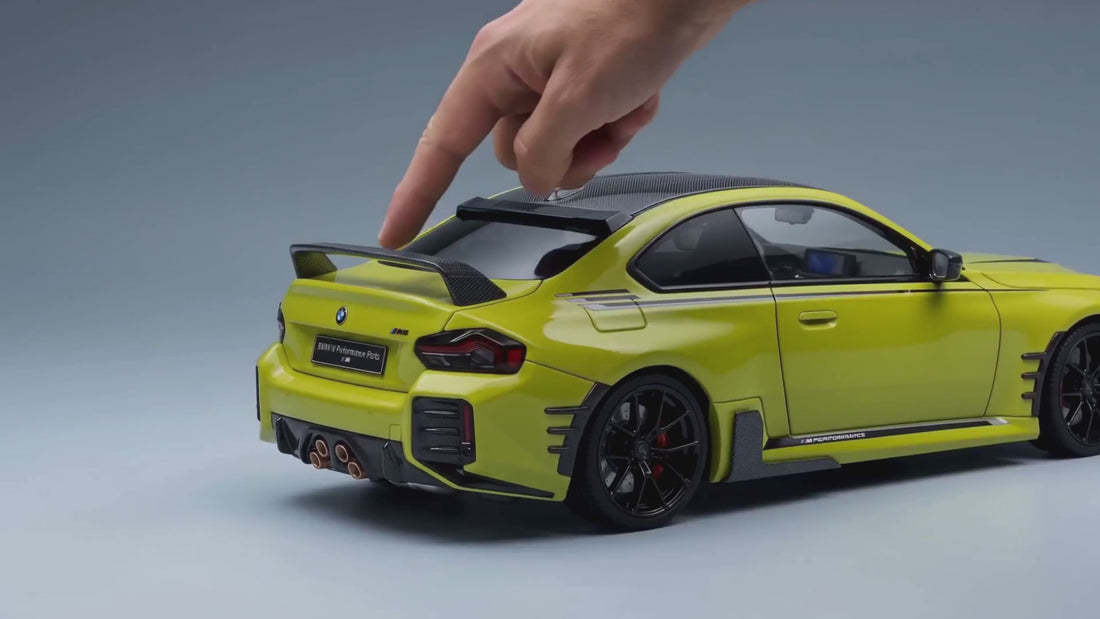 Load video: Vroomi. A new standard in collecting.