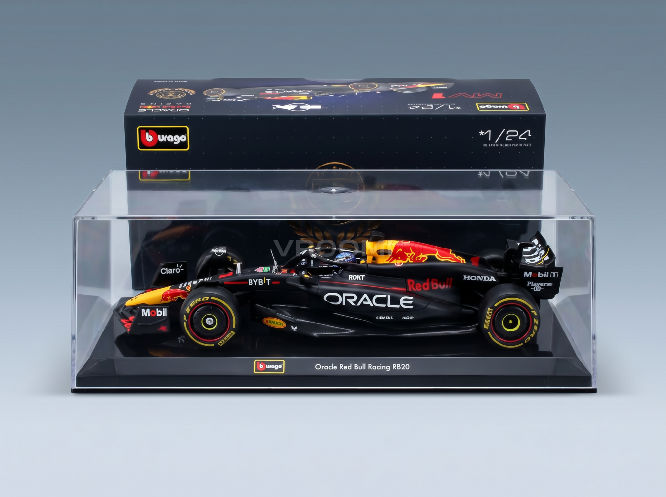 RED BULL  F1 RB20 EQUIPA ORACLE RED BULL N.º 1 CAMPEÃO MUNDIAL TEMPORADA 2024 MAX VERSTAPPEN - COM PILOTO E VITRINA - AZUL, AMARELO E VERMELHO Modelo em escala de carro na Vroomi