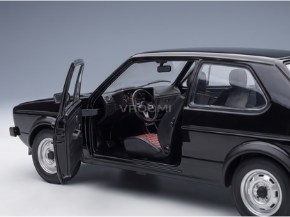 VOLKSWAGEN - GOLF GTI 1976 - ZWART - STRATAUTO'S