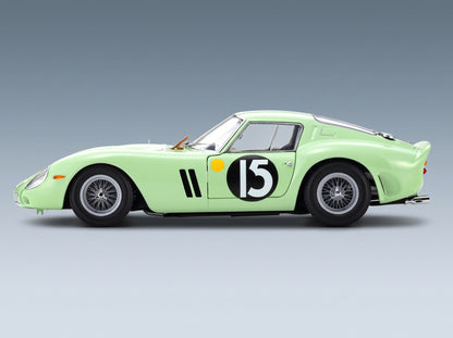 Ferrari 250 GTO UDT-Laystall No. 15 Innes Ireland Winner Tourist Trophy Goodwood 1962 Kyosho 1:18 scale model - side view