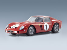 Ferrari 250 GTO No. 1 Winner 1000km Paris Pedro Rodriguez Ricardo Rodriguez 1962 Kyosho 1:18 scale model - front three-quarter view