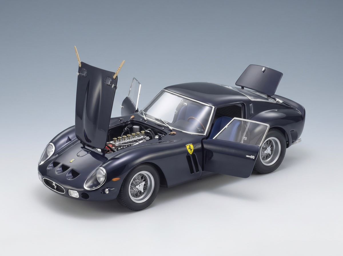 Ferrari 250 GTO Dark Blue 1962 Kyosho 1:18 scale model - opening parts