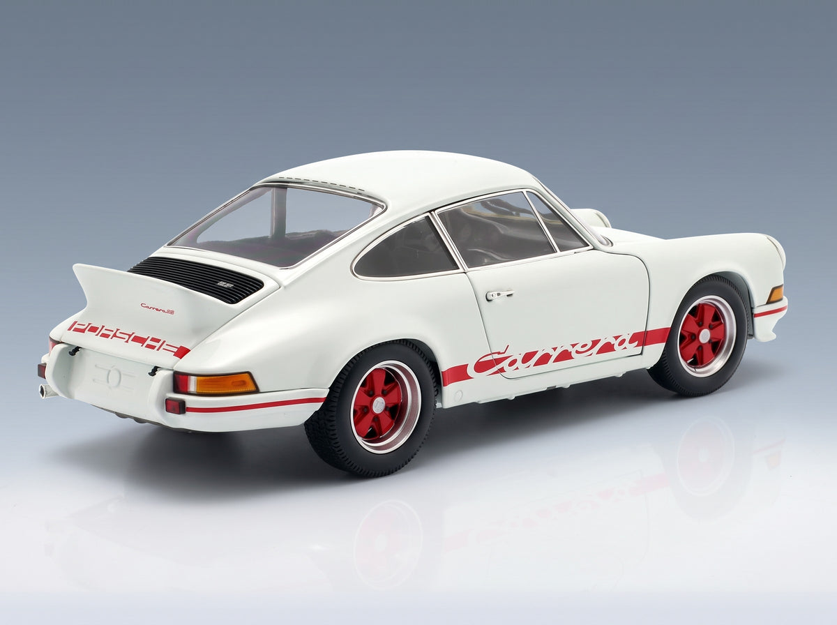 Porsche 911 2.7 Carrera RS Coupé 1972 White Red Minichamps 1:18 scale model - rear three-quarter view