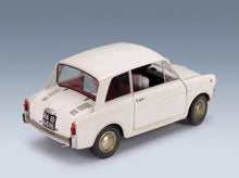Autobianchi Bianchina 4 Posti Fantozzi and Signorina Silvani Film Fantozzi 1975 White CLC-Models 1:18 scale model - rear three-quarter view