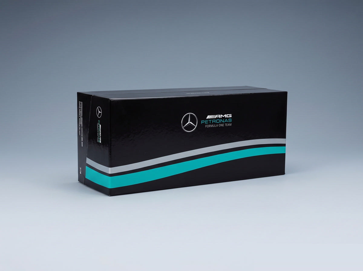 Mercedes F1 W14 Team Mercedes-AMG Petronas Formula One No. 63 7th Bahrain GP George Russell with Pit Board 2023 Minichamps 1:18 scale model - original packaging