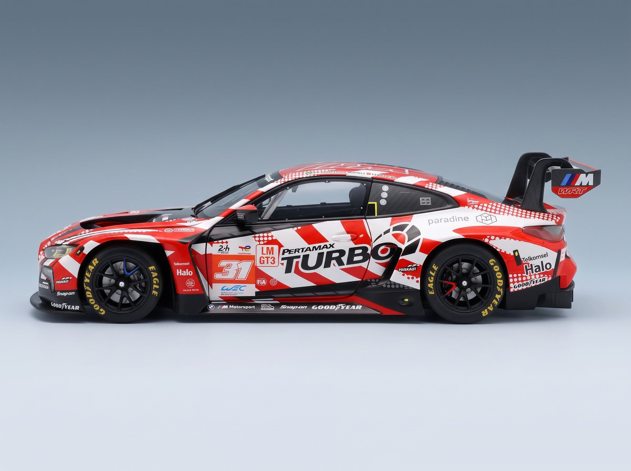 BMW M4 GT3 P58 Team WRT No. 31 Augusto Farfus Sean Gelael Darren Leung 2nd LMGT3 Class 24h Le Mans 2024 Minichamps 1:18 scale model - side view