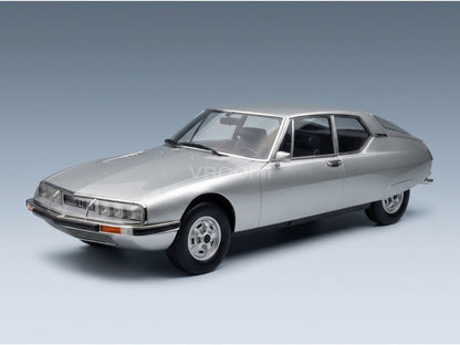 Citroën SM Maserati 1972 Grey Metallic Norev 1:12 scale model - front three-quarter view