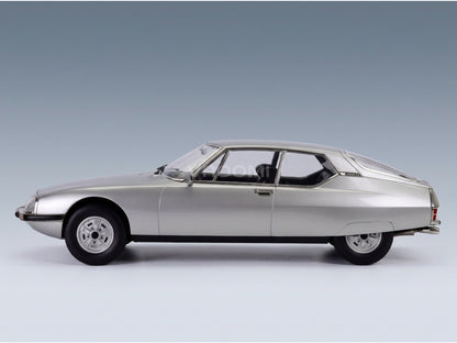 Citroën SM Maserati 1972 Grey Metallic Norev 1:12 scale model - side view