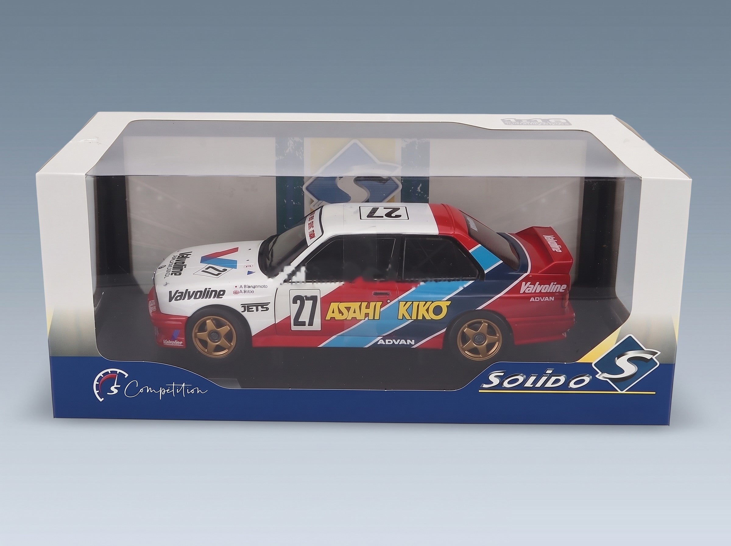 BMW 3-Series E30 No. 27 JTCC Atsushi Kawamoto Anthony Reid 1986 Solido 1:18 scale model - original packaging