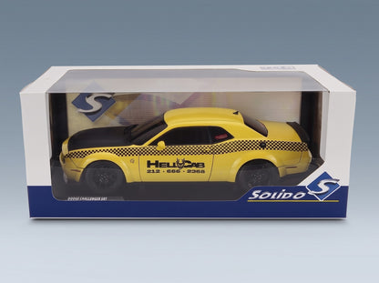 Dodge Challenger SRT Hellcat Redeye Widebody NYC Hellcab 2023 Yellow Black Solido 1:18 scale model - original packaging
