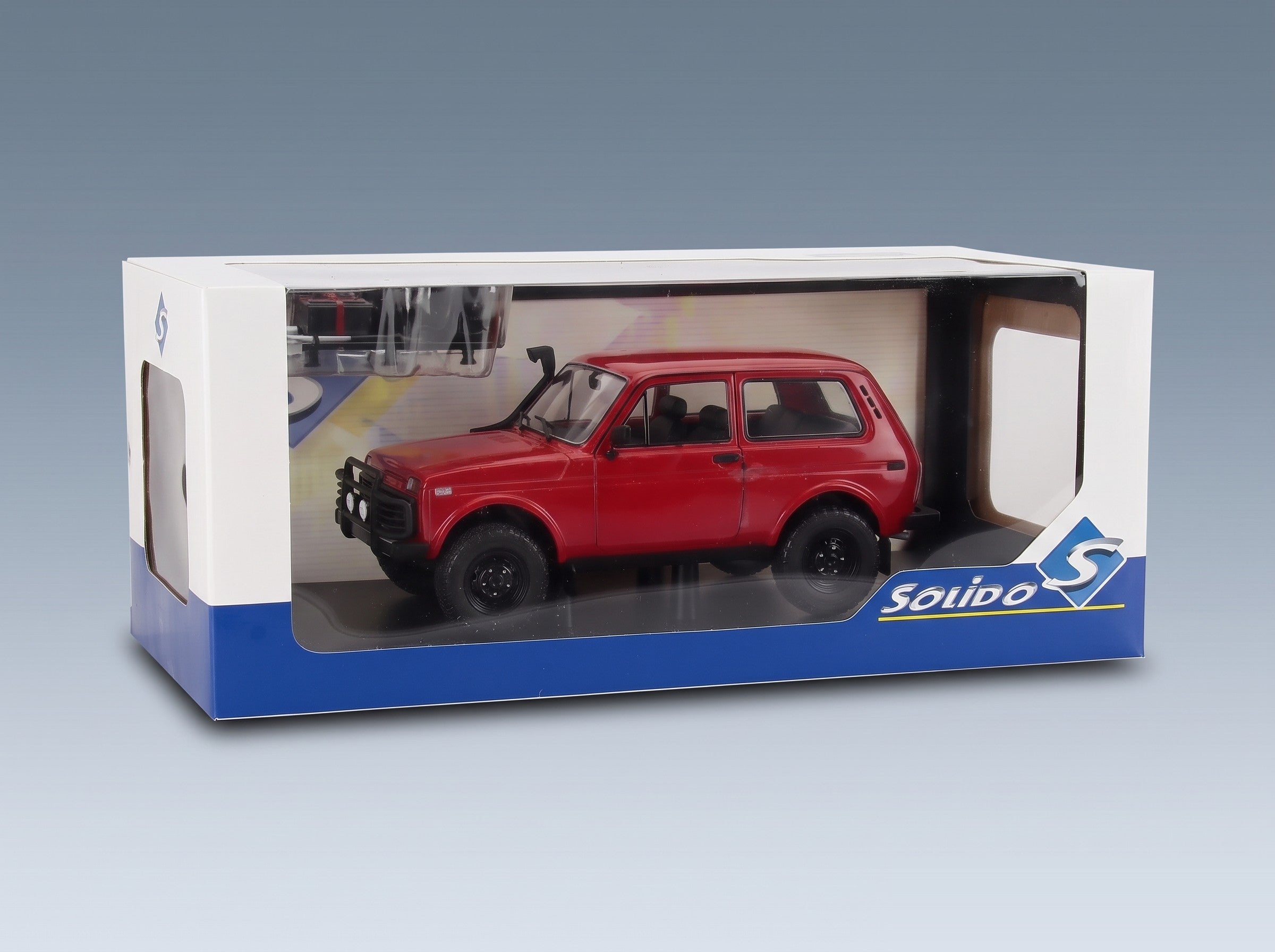 Lada Niva 1980 Red Solido 1:18 scale model - original packaging