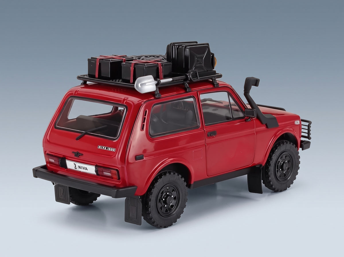 Lada Niva 1980 Red Solido 1:18 scale model - rear three-quarter view