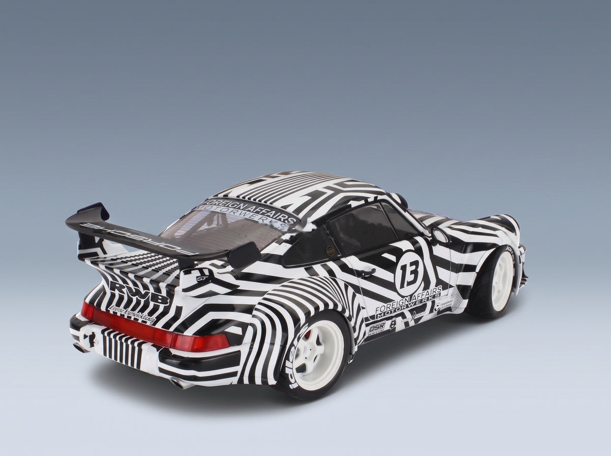 Porsche 911 964 RWB No. 13 Bodykit The Zebra 1994 White Black Solido 1:18 scale model - rear three-quarter view