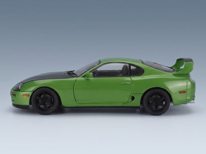 Toyota Supra MKIV (A80) Coupé 1993 Green Black Solido 1:18 scale model - side view