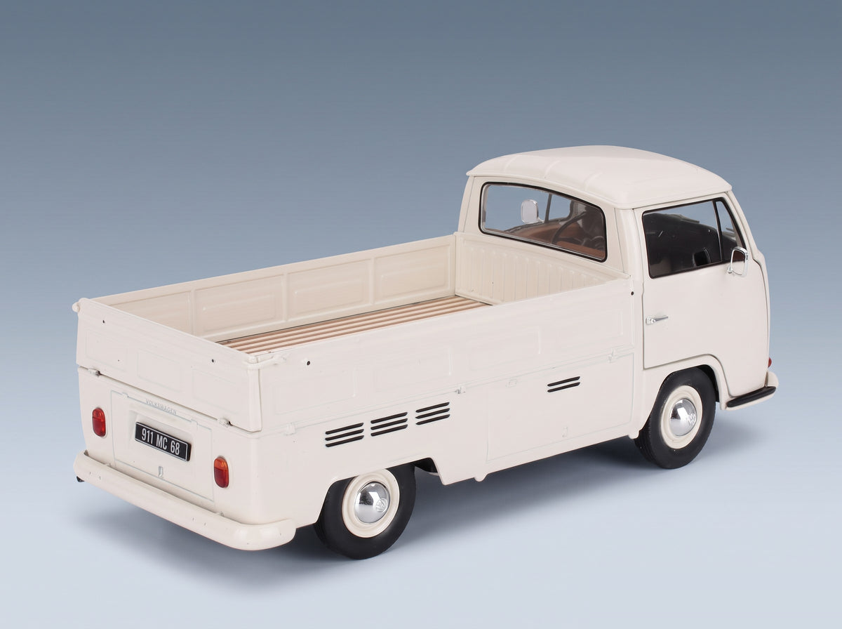Volkswagen T2 Pick-Up 1968 White Solido 1:18 scale model - rear three-quarter view