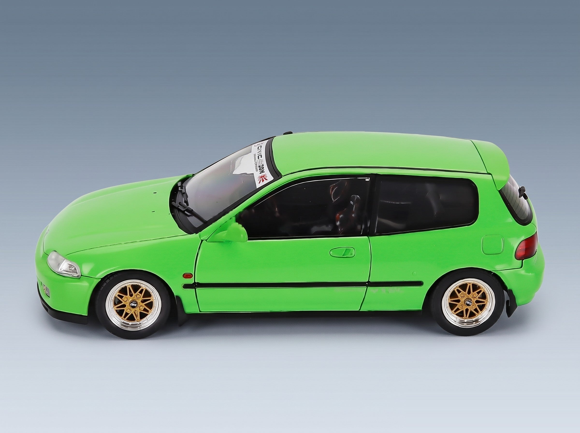 Honda Civic EG6 Works 1991 Green Solido 1:18 scale model - side view
