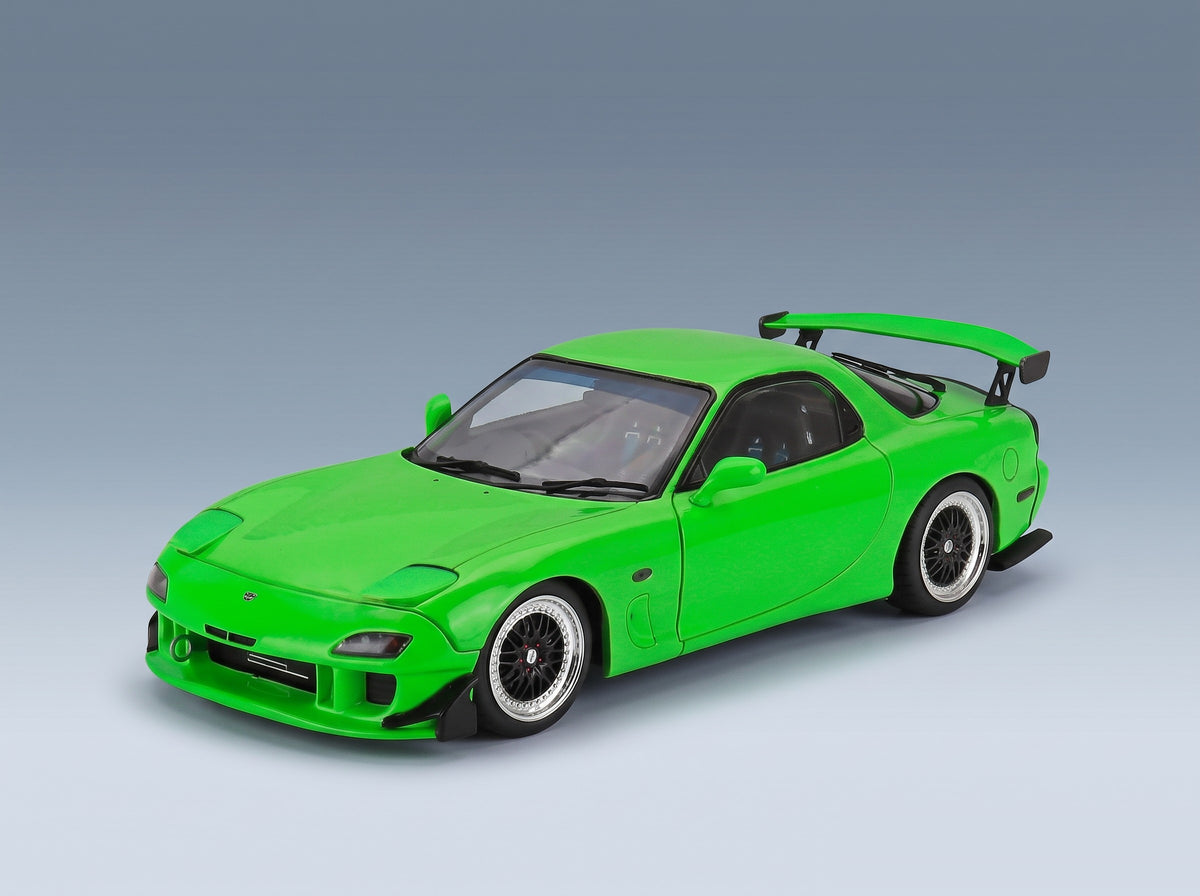 Mazda RX-7 FD3S Works Coupé 1999 Green Solido 1:18 scale model - front three-quarter view