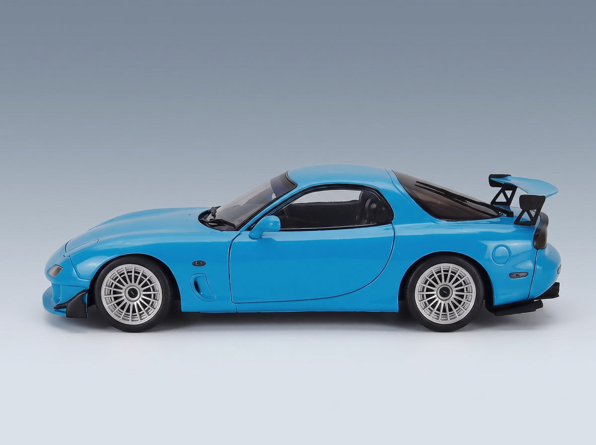 Mazda RX-7 FD3S Works Coupé 1999 Blue Solido 1:18 scale model - side view