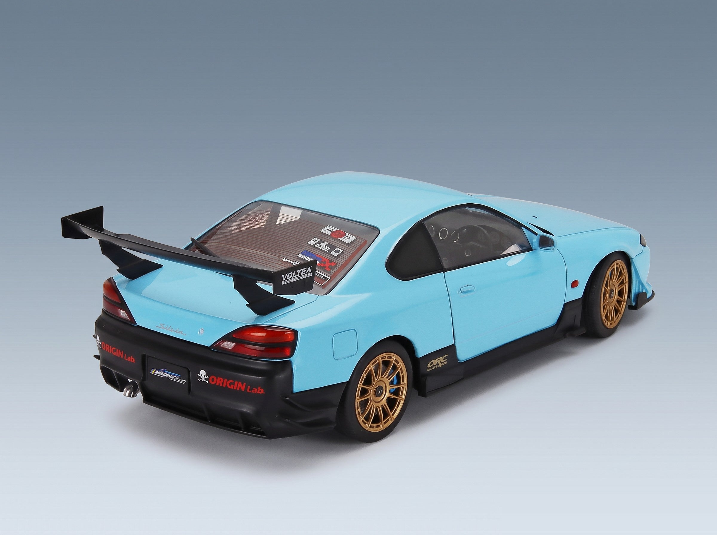 Nissan Silvia S15 Coupé Spec-R Aero 1999 Blue Solido 1:18 scale model - rear three-quarter view