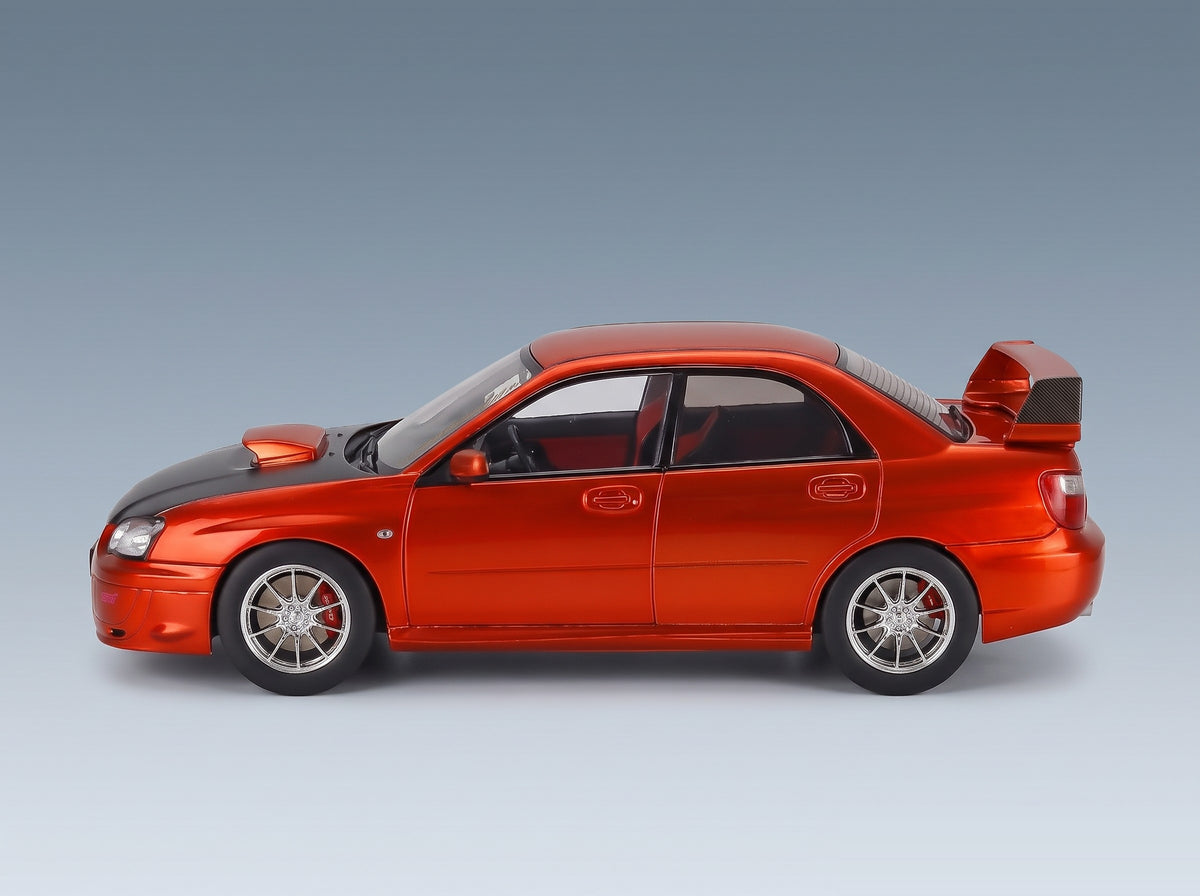 Subaru Impreza WRX STI 2003 Orange Black Solido 1:18 scale model - side view