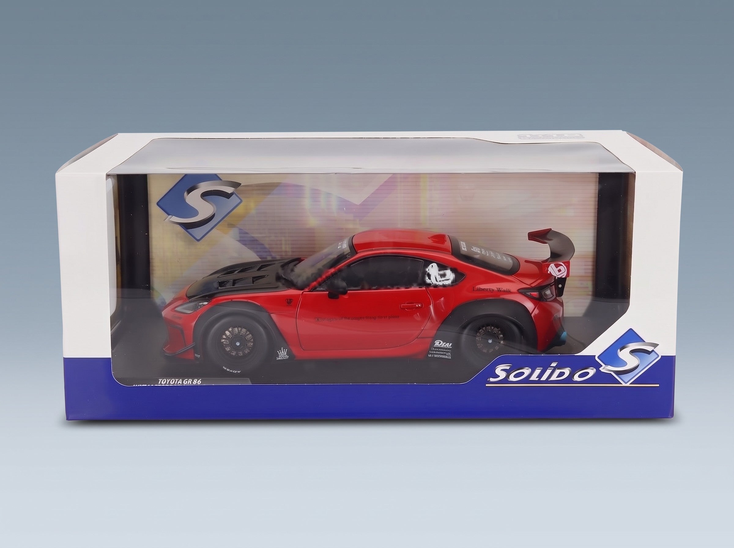 Toyota GR86 LBWK Body Kit Coupé 2024 Red Black Solido 1:18 scale model - original packaging