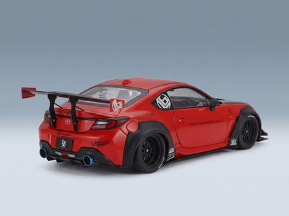 Toyota GR86 LBWK Body Kit Coupé 2024 Red Black Solido 1:18 scale model - rear three-quarter view