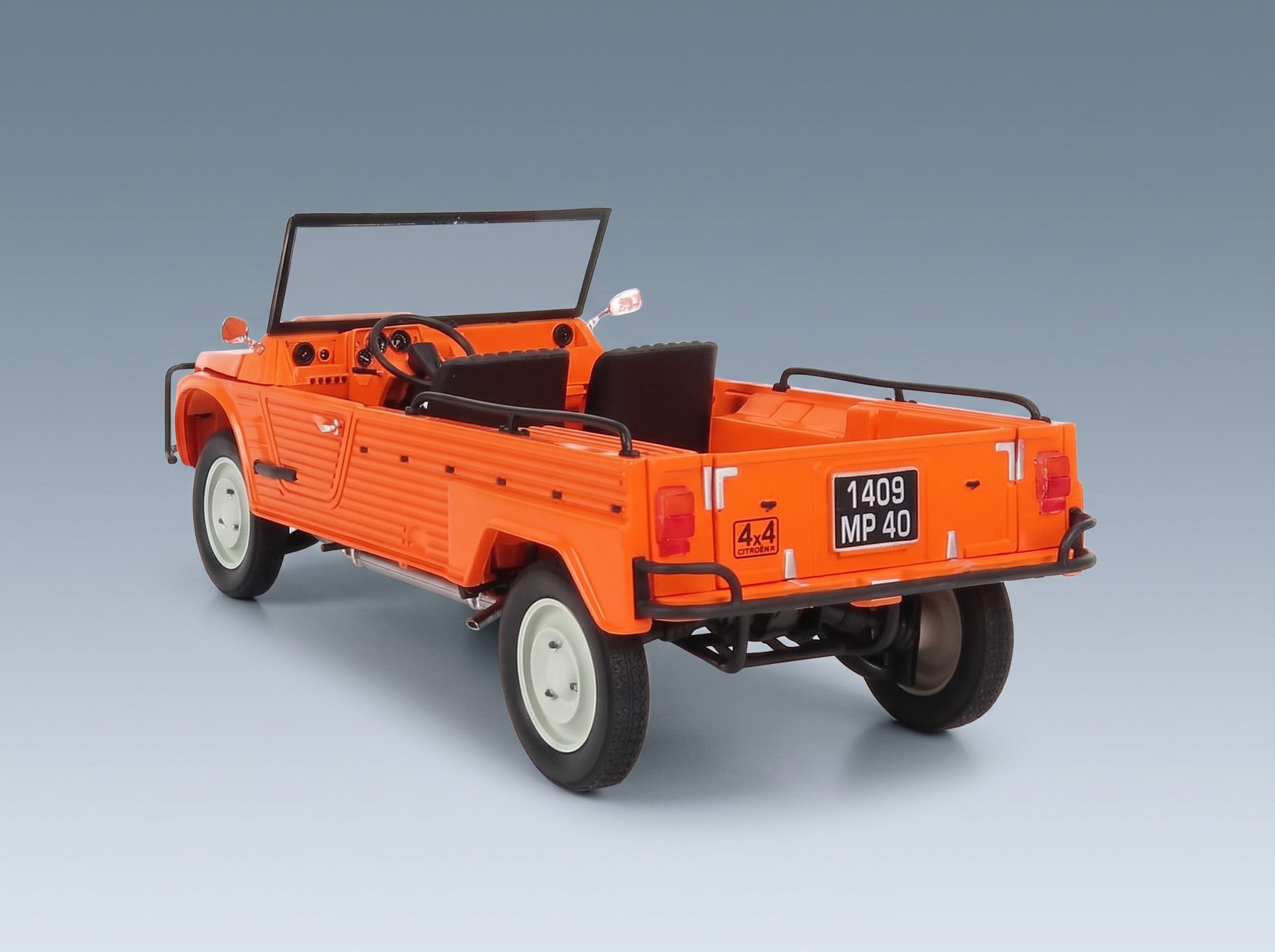 Citroën Méhari 4x4 Kirghiz 1979 Orange Norev 1:18 scale model - rear three-quarter view
