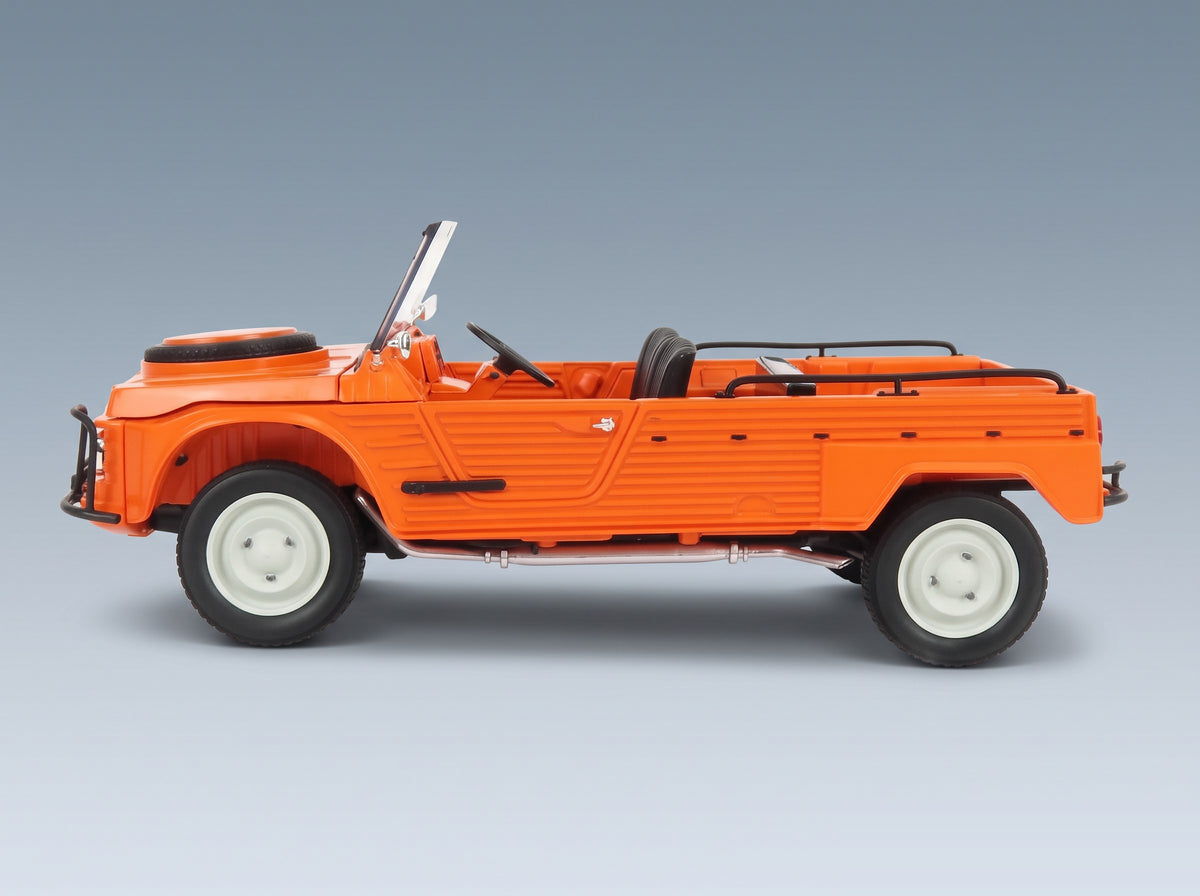 Citroën Méhari 4x4 Kirghiz 1979 Orange Norev 1:18 scale model - side view