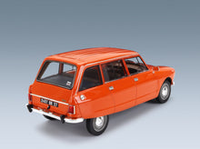 Citroën Ami 8 Break 1975 Ténéré Orange Norev 1:18 scale model - rear three-quarter view