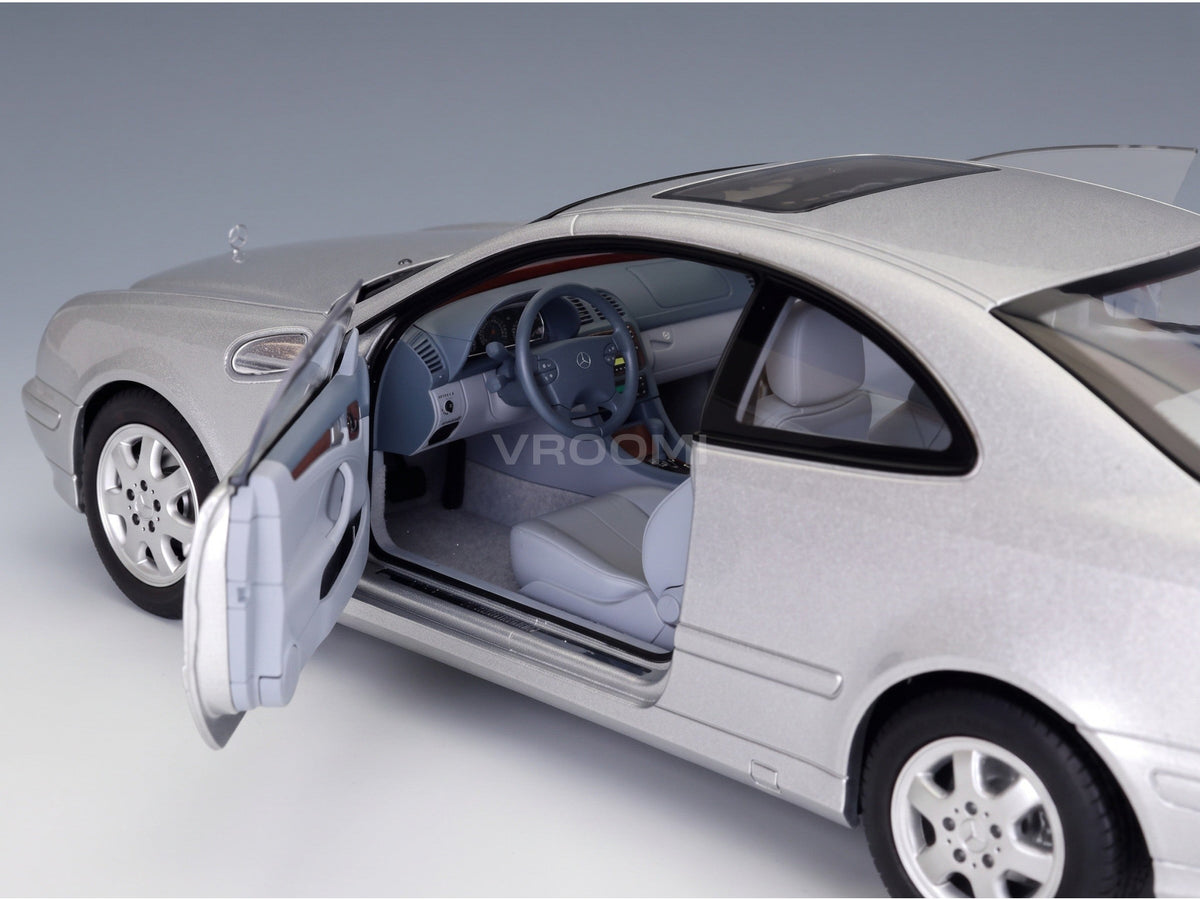 Mercedes-Benz CLK-Class C209 Coupé 2000 Silver Norev 1:18 scale model - interior