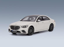 Mercedes-Benz S-Class AMG Line 2021 White Norev 1:18 - front three-quarter view
